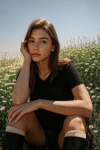 MARKAPIA WOMAN Tricou simplu cu mânecă scurtă, cu decolteu în V