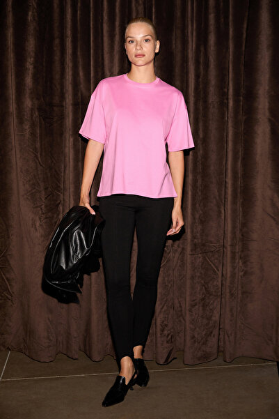 GRIMELANGE Lagertha women's 100% organic cotton thick textured oversize fit round neck pink t-shirt