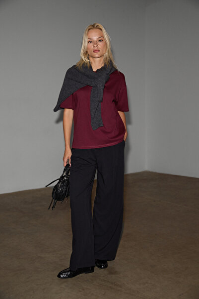 GRIMELANGE Jemmy Women's 100% Organic Cotton Relaxed Fit Slit Round Neck Burgundy T-Shirt