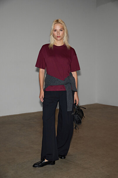 GRIMELANGE Jemmy Women's 100% Organic Cotton Relaxed Fit Slit Round Neck Burgundy T-Shirt