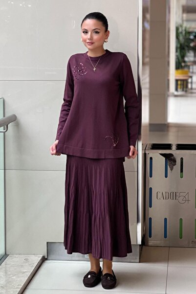 Nuss Mercerized Suit with Bead Embroidered Pleated Skirt