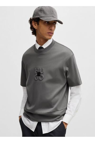 HUGO Men's Anthracite Logo Embroidered Cotton Round Neck T-Shirt - Short Sleeve, Relaxed Fit 50535499 -