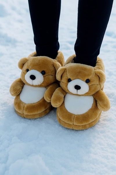 madam gold Winter Women's Plush Slippers with Teddy Bear Figure Licensed Slippers (Slippers with Gift)