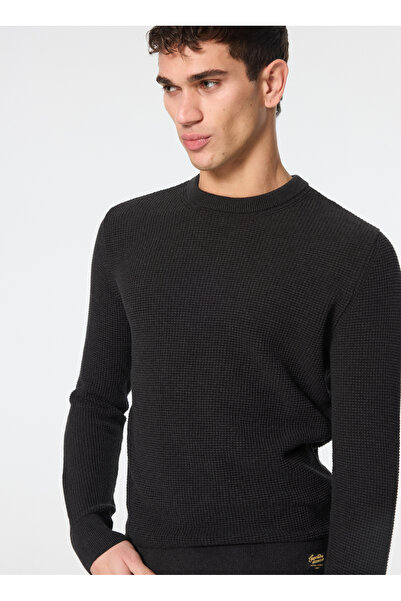 SUPERDRY Düz Yaka Normal Düz Siyah Erkek Kazak M6110657A7BT_TEXTURED CREW KNIT JUM