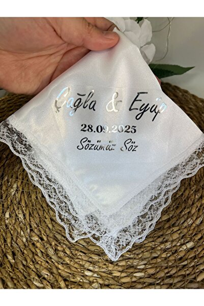 imzatasarım Beyaz Dantel Kenarlı Isme Özel Söz Damat Mendili Peçetesi Gold/gümüş Renk Yazılı (25X25CM)