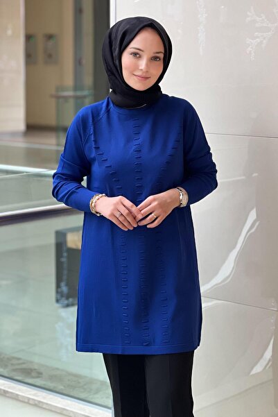 Nuss Raglan Sleeve Tunic with Wick Detail