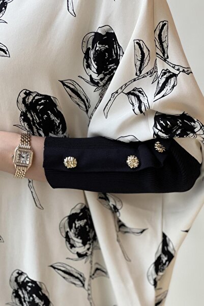 Ghisa Zincir Desen Kolları Düğmeli Trikolu Tunik