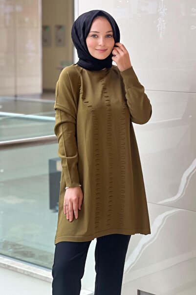 Nuss Raglan Sleeve Tunic with Wick Detail