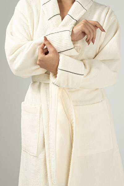 COTTONMANIA Carmine Robe Cream - Ekstra Yumuşak, Modern Ve Özel Tasarım %100 Pamuk Unisex Şalyaka Bornoz