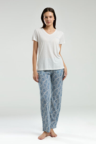 Arnetta Women's White Short Sleeve Pajama Set