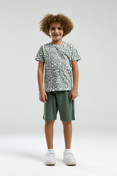 Arnetta Boy's Green Bermuda Suit