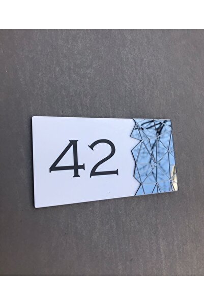 Yönline رقم الباب الأبيض المدخن - 42