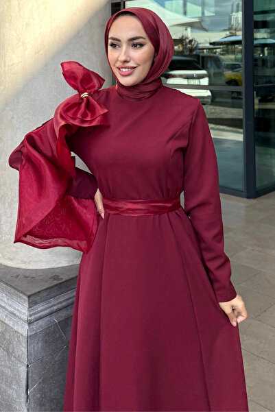 Tesettür Diyarı Kadın Fiyonk Detaylı Krep Kumaş Füsun Abiye Elbise- Bordo