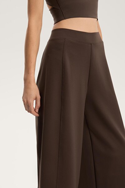 Oysho Neoprene-effect high rise cocoon trousers