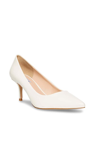 Steve Madden Womens Kitkat White Leather Heels