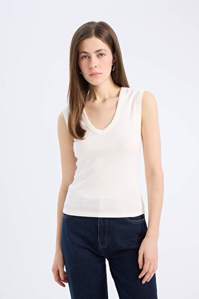 DeFacto Slim Fit Slim Fit V-Neck Ribbed Undershirt E5779Ax25Sp