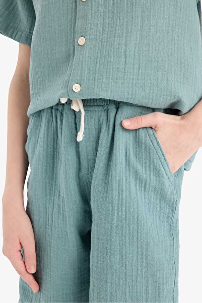 DeFacto Erkek Çocuk Beli Lastikli Müslin Şort Z5370A625HS