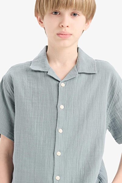 DeFacto Erkek Çocuk Oversize Geniş Kalıp Polo Yaka Müslin Kısa Kollu Gömlek W3239A625HS