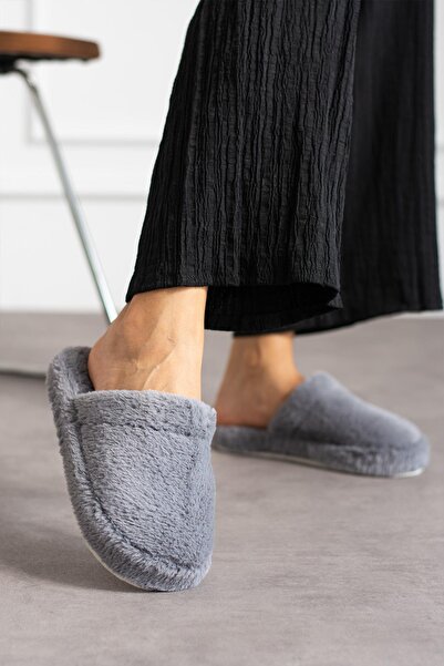 Moda Frato TÜYLÜ KAPALI Kadın Ev Terliği Kışlık Terlik Sessiz Taban