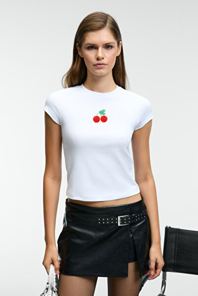 GRIMELANGE ZEFIRA Γυναικείο λαιμόκοψη με κοντό μανίκι μπροστά με λεπτομέρεια με χάντρες λεπτό λευκό μπλουζάκι