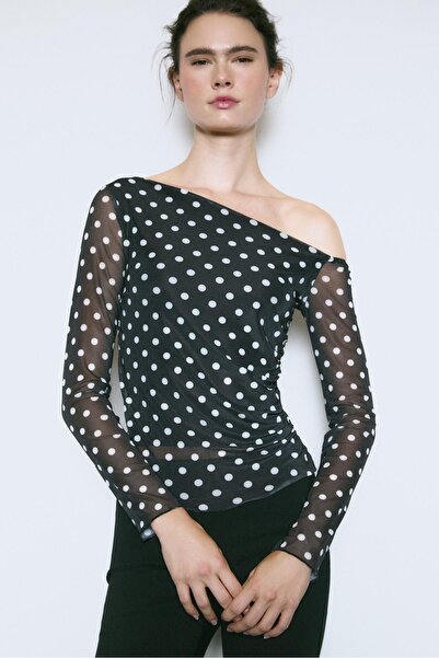 Stradivarius Printed asymmetric tulle T-shirt