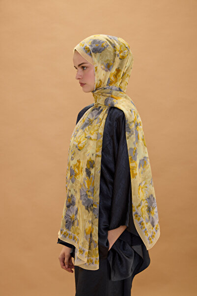 cs camellia scarf Σάλι Μεταξωτό Κρεπ Φλωρεντίας - Κίτρινο Γκρι