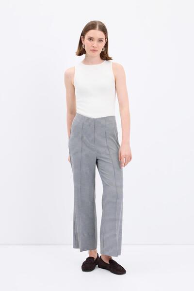 KADRİYE BAŞTÜRK High Waist Fit Cut Plaid Patterned Trousers Navy Blue