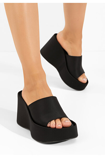 B T Shoes Παντόφλες με πλατφόρμα Wilya μαύρα