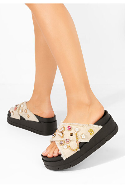 B T Shoes Béžové pantofle na platformě Rosalynda