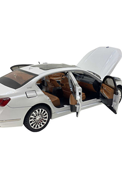 JPT Macheta Bmw seria 7 replica alb 1:24 deschide usi, capote, lumini, sunete, resort