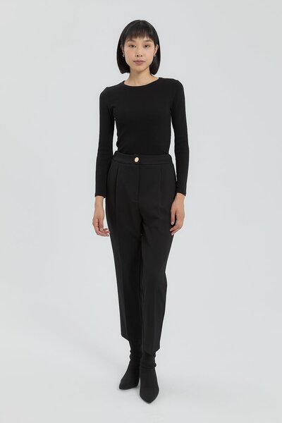 Nihan Örme Havuç Pantolon Siyah