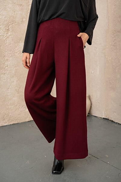 LOCCO Women's Pleated Detail Trousers Burgundy