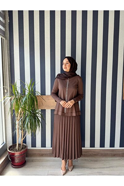 Nuss Su Yolu Taşlı Etekli Takım 1351 Kahverengi