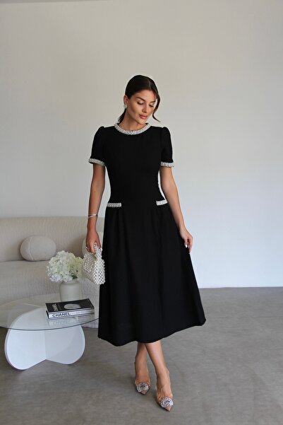 Julidress Dar Kesim inci Detaylı Midi Boy Premium Tüvit Elbise