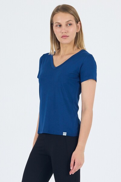 Frondé Victoria V Yaka Bambu Kadın Tişört