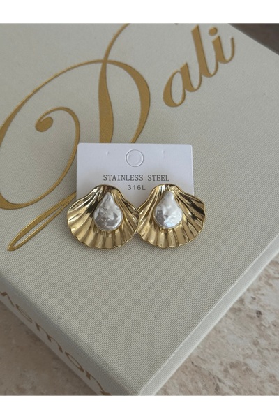 LUXSTONE Oyster Shell Pearl Gold Earrings
