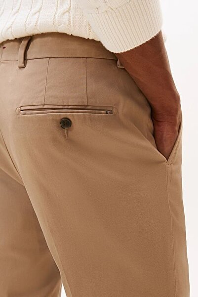 Tommy Hilfiger Erkek Düz Kesim Klasik Chino Pantolon - Bej