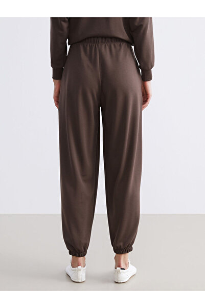 LC Waikiki Λαμπερές επιλογές από το Shining Store |   Γυναικεία φούτερ Jogger με ελαστική μέση