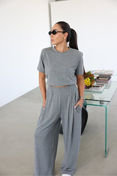 Özge Özgenç High Waist Elastic Waist Sweatpants