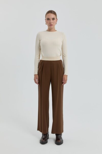 Nihan Beli Lastikli Modal Pileli Pantolon Açık Kahve