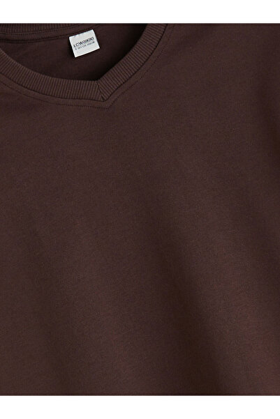 LC Waikiki Sparkling Choices from Shining Store |   V-Neck Girls' T-Shirt and Sweatpants