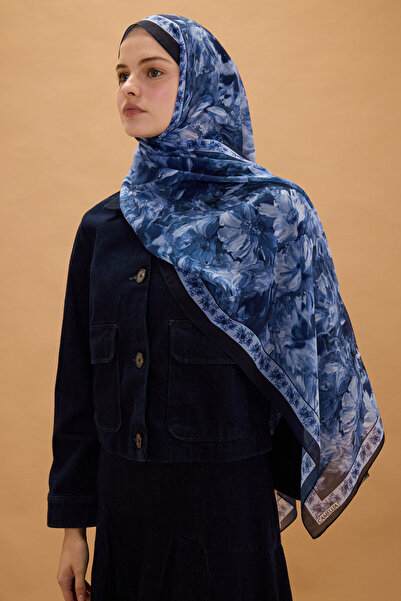 cs camellia scarf Σάλι από μεταξωτό κρεπ Φλωρεντίας - Μπλε ναυτικό