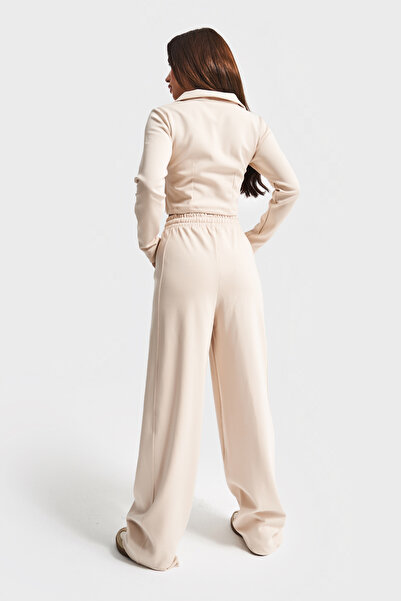 its basic Dámská souprava béžové barvy w5-57 z úpletu, tepláková souprava a mikina na zip, spodní díl, vrchní díl, kombinovaná souprava 2 kusů
