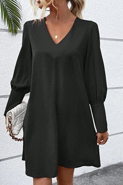 Mossta Μίνι φόρεμα με μακρυμάνικο λαιμόκοψη με λεπτομέρεια με κουμπιά - Μαύρο