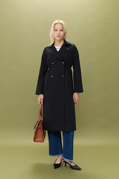 Nihan Beli Lastik Detaylı Metal Çıt Çıtlı Trençkot Siyah