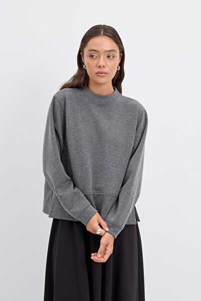 KADRİYE BAŞTÜRK Oversize Side Slit Short Sweatshirt Anthracite Gray