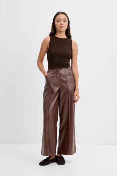 KADRİYE BAŞTÜRK High Waist Ribbed Stitching Leather Pants Brown