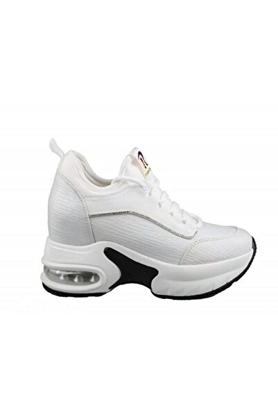 Guja 24K300-2 GİZLİ DOLGU TAŞ DETAYLI KADIN SPOR AYAKKABI
