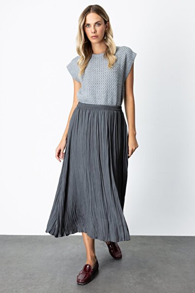 On Fashion Wrinkled Midi Skirt -64209