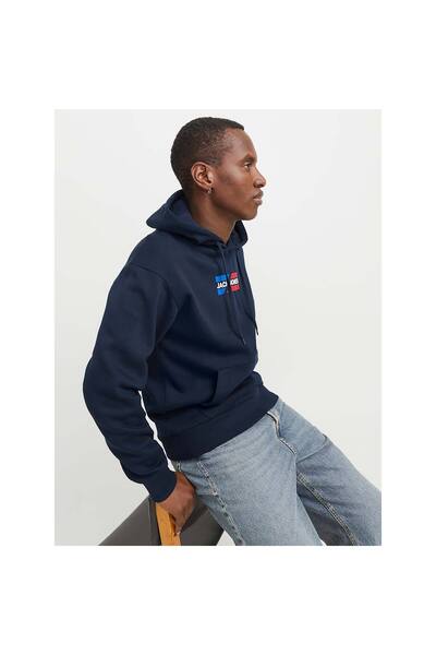 Jack & Jones Graphic Men's Navy Blue Sweatshirt (12268422-Skyc)